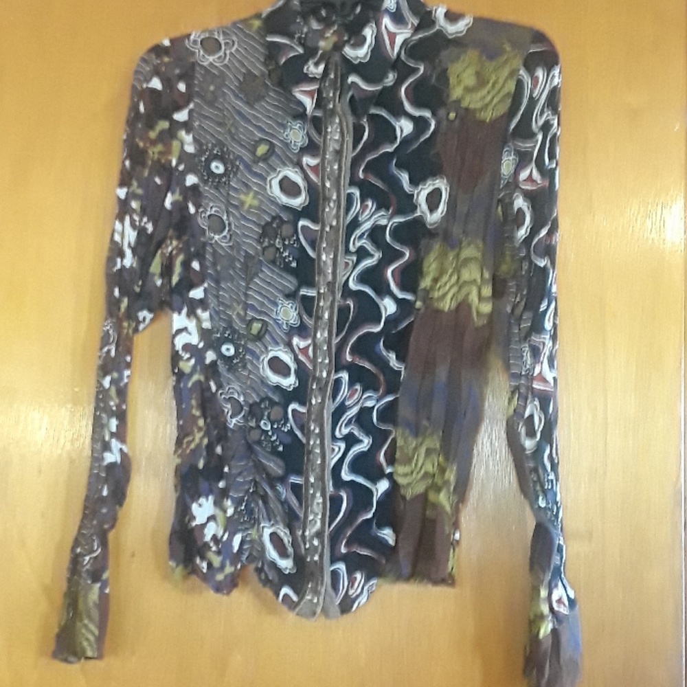 Belissimo Long-sleeve Collared Snap Up Blouse
